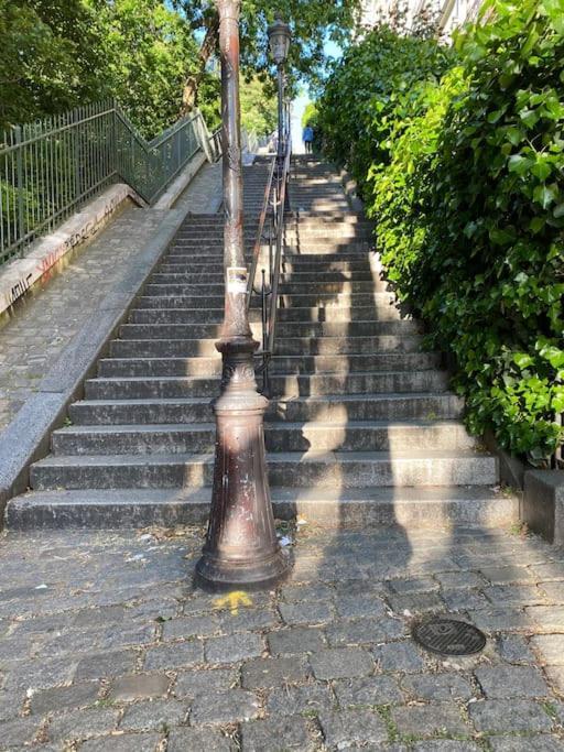 Montmartre Joli 2 Pieces Au Pied Du Sacre Coeur Lägenhet Paris Exteriör bild